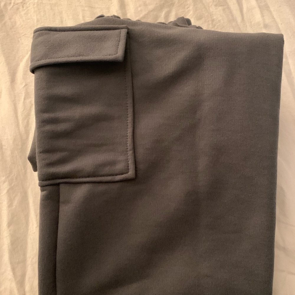 High waisted joggers by Pretty Little Thing - Picture 3 of 5